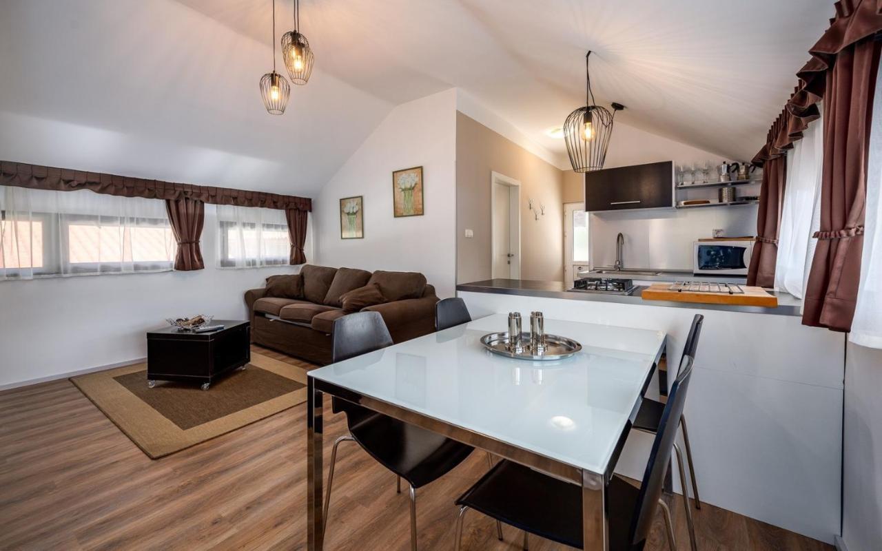 Apartment Katoro Umag Exterior foto