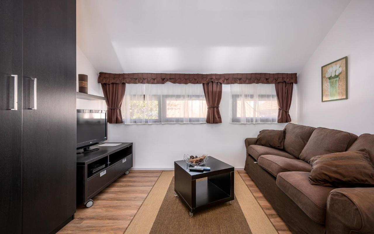 Apartment Katoro Umag Exterior foto
