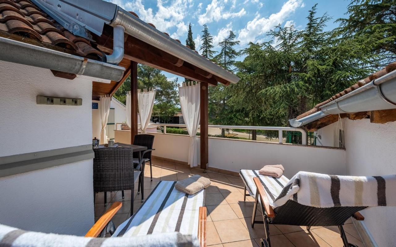 Apartment Katoro Umag Exterior foto